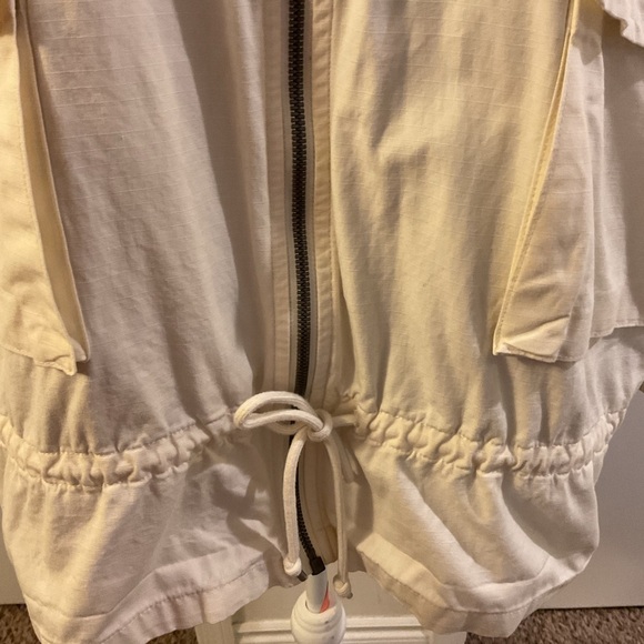 🤎 Nike Icon Clash Pale Vanilla Jacket Size - Picture 14 of 14